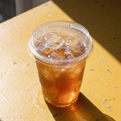 easipac Classic Clear Cup Sip Lid lifestyle